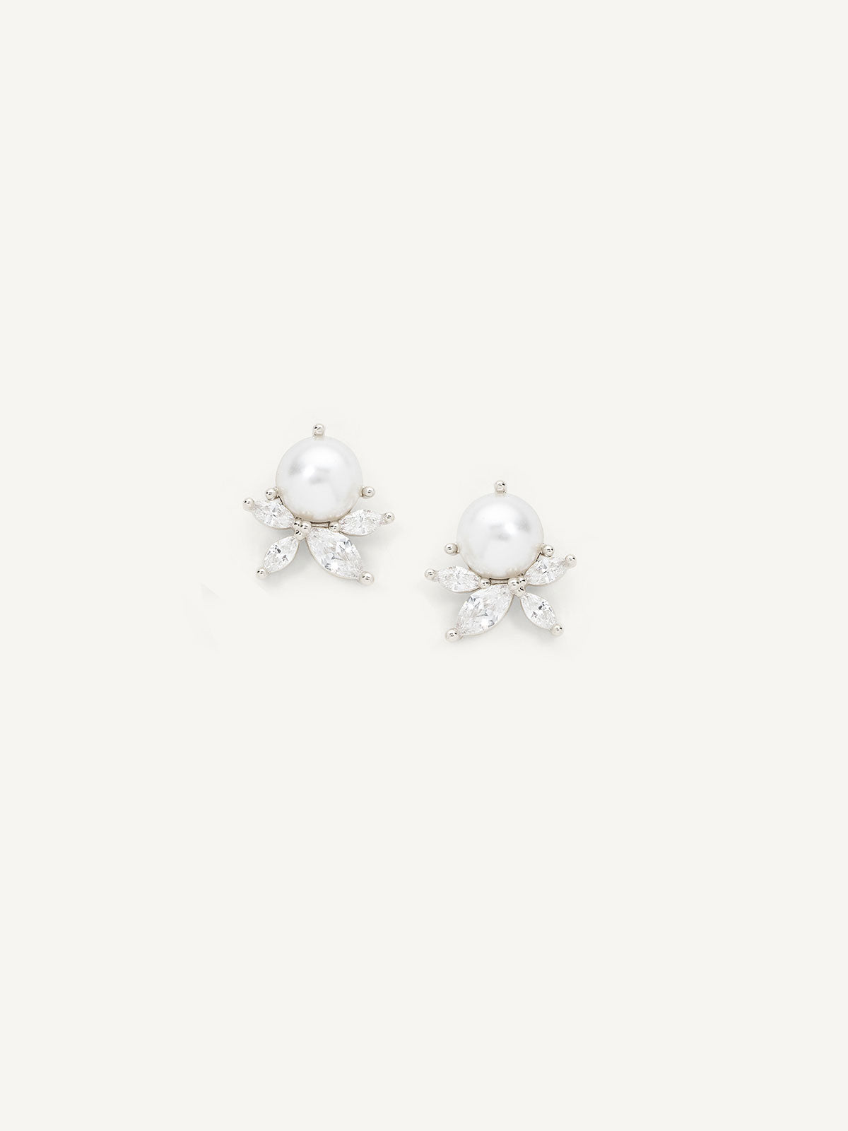 Sandra Studs